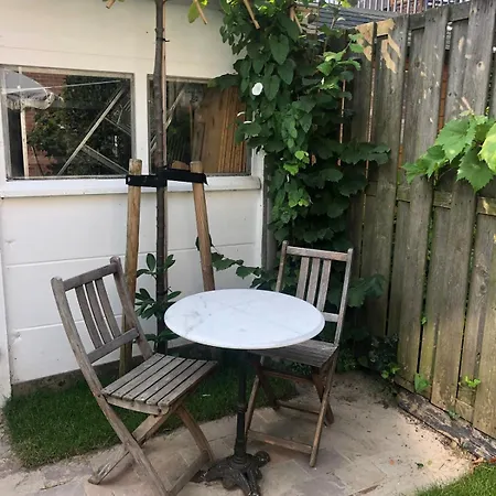 Private House Near Center With Garden Χάαρλεμ